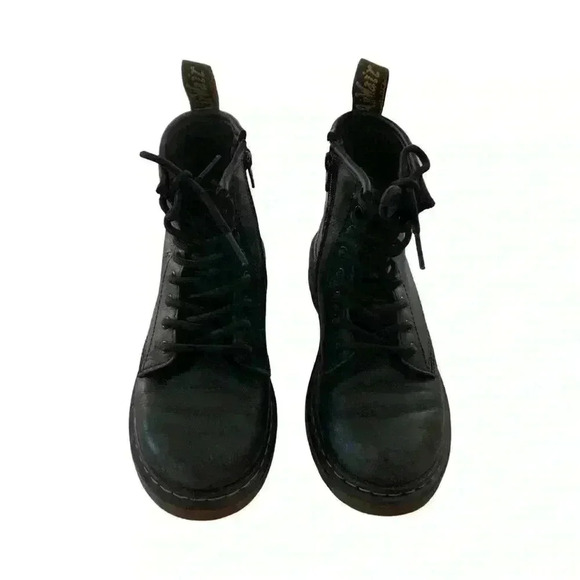 Kids Dr Marten Boots Size 2 - Picture 3 of 6